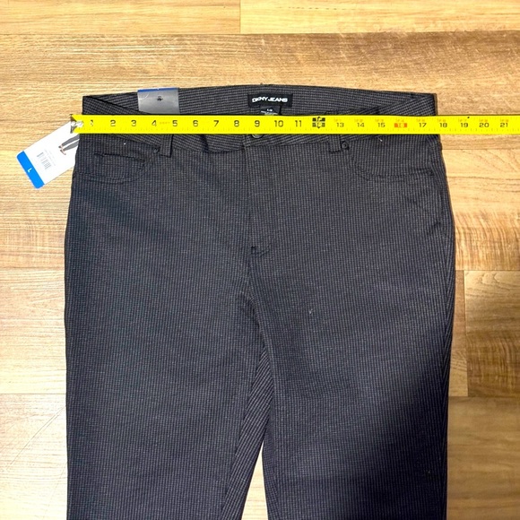 DKNY Jeans Black Gray Houndstooth Ponte Pants Sz L
Knit Career Office Dress NWT - Picture 6 of 10